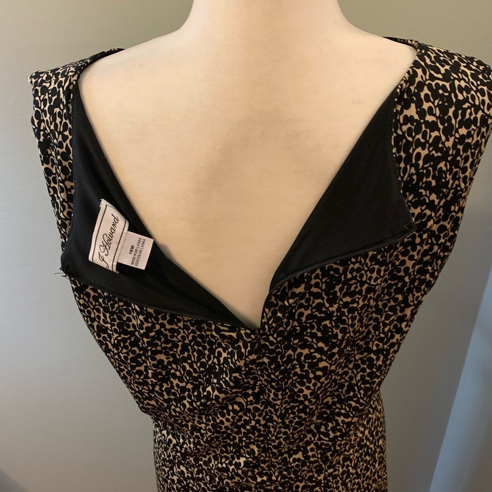 Jessica Howard Black and Tan Midi Dress - Picture 2 of 7